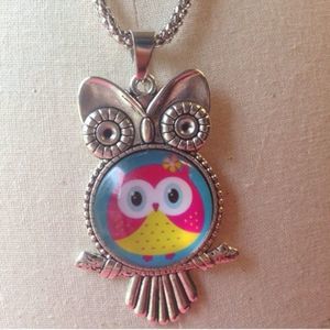 (E1) Owl Necklace